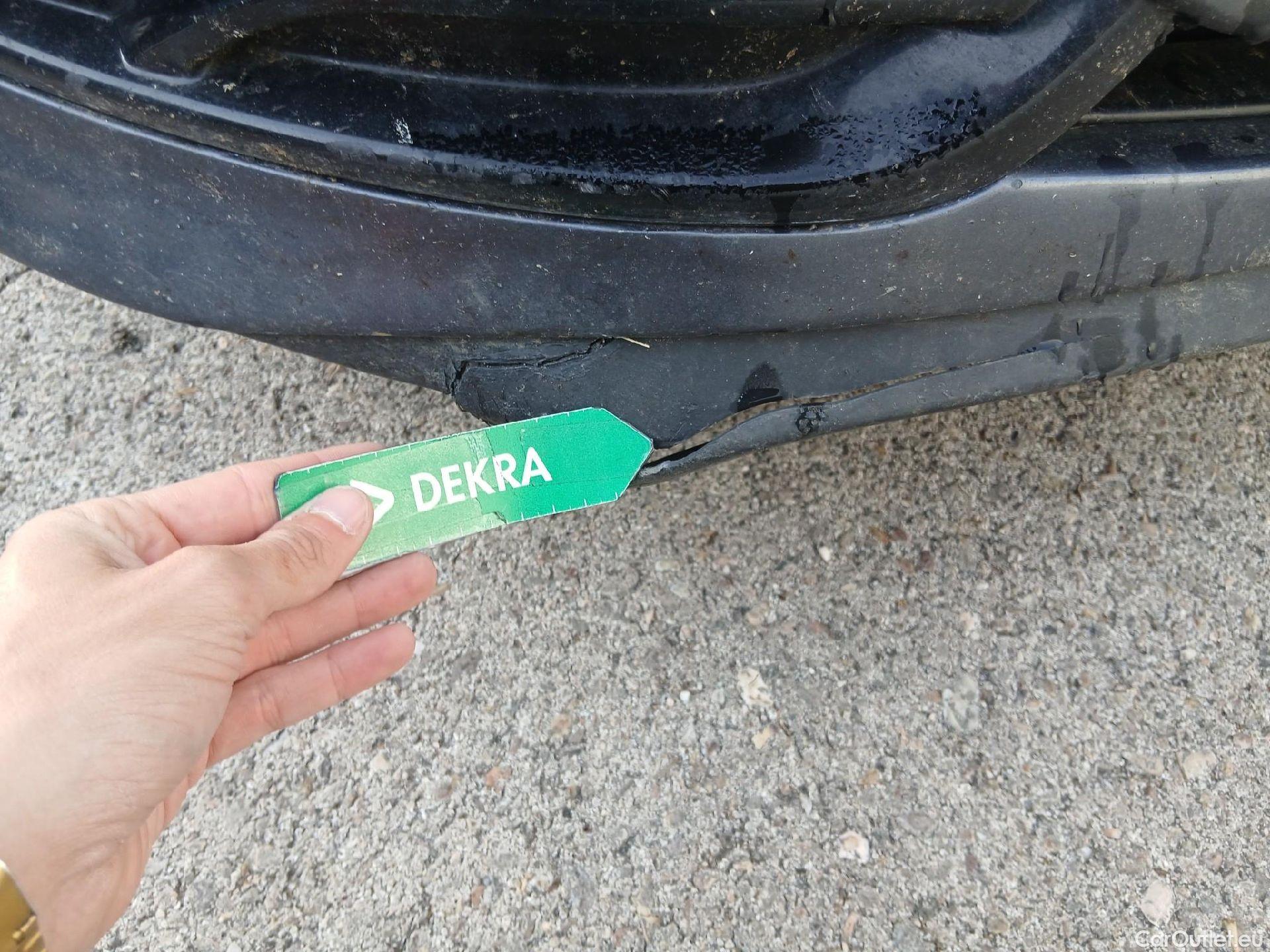  Renault  Megane RENAULT MÉGANE 5p 3G familiar Sp. Tou. Bose Energy dCi 130 S&S Euro 6 #13