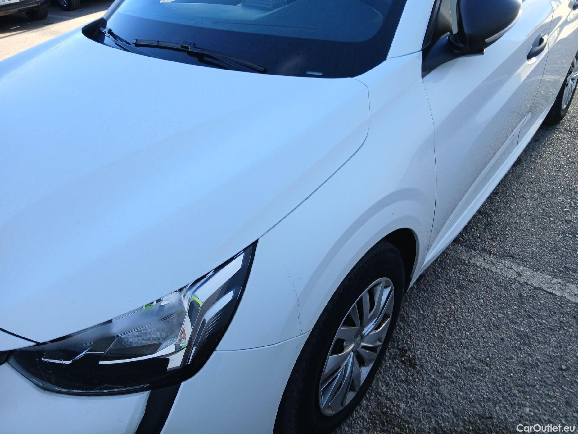  Peugeot  208 PEUGEOT  / 2019 / 5P / berlina con portón PureTech 55kW (75CV) Like #3