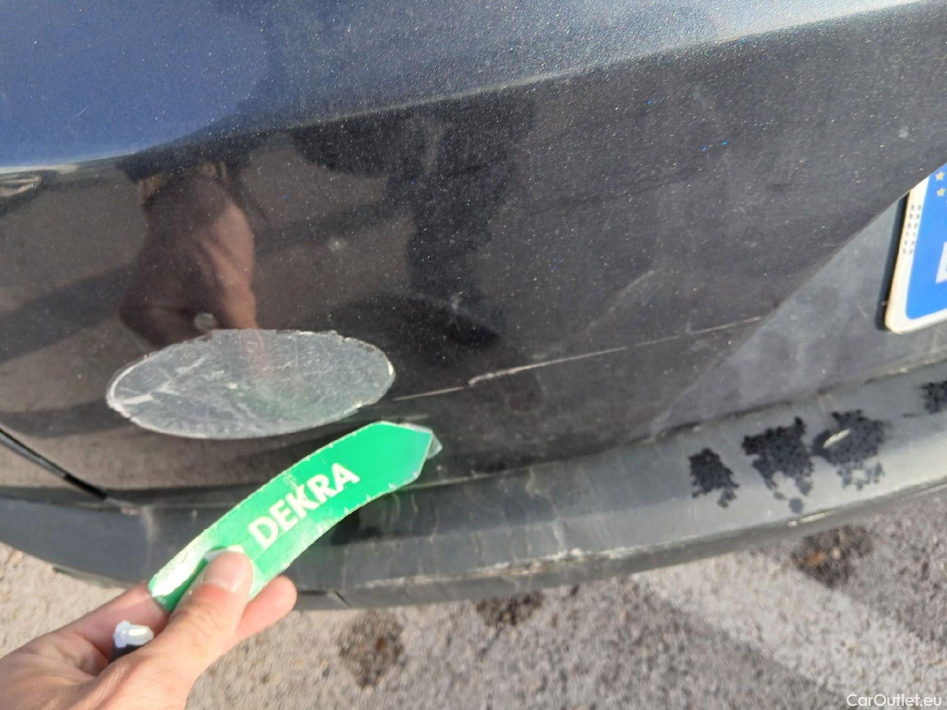  Renault  Megane RENAULT MÉGANE 5p 3G familiar Sp. Tou. Bose Energy dCi 130 S&S Euro 6 #59