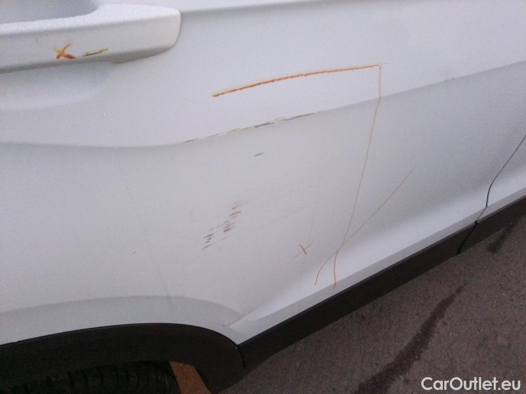  Volkswagen  T-CROSS VOLKSWAGEN  / 2018 / 5P / todoterreno Advance 1.0 TSI 81kW (110CV) DSG (AC3) #5