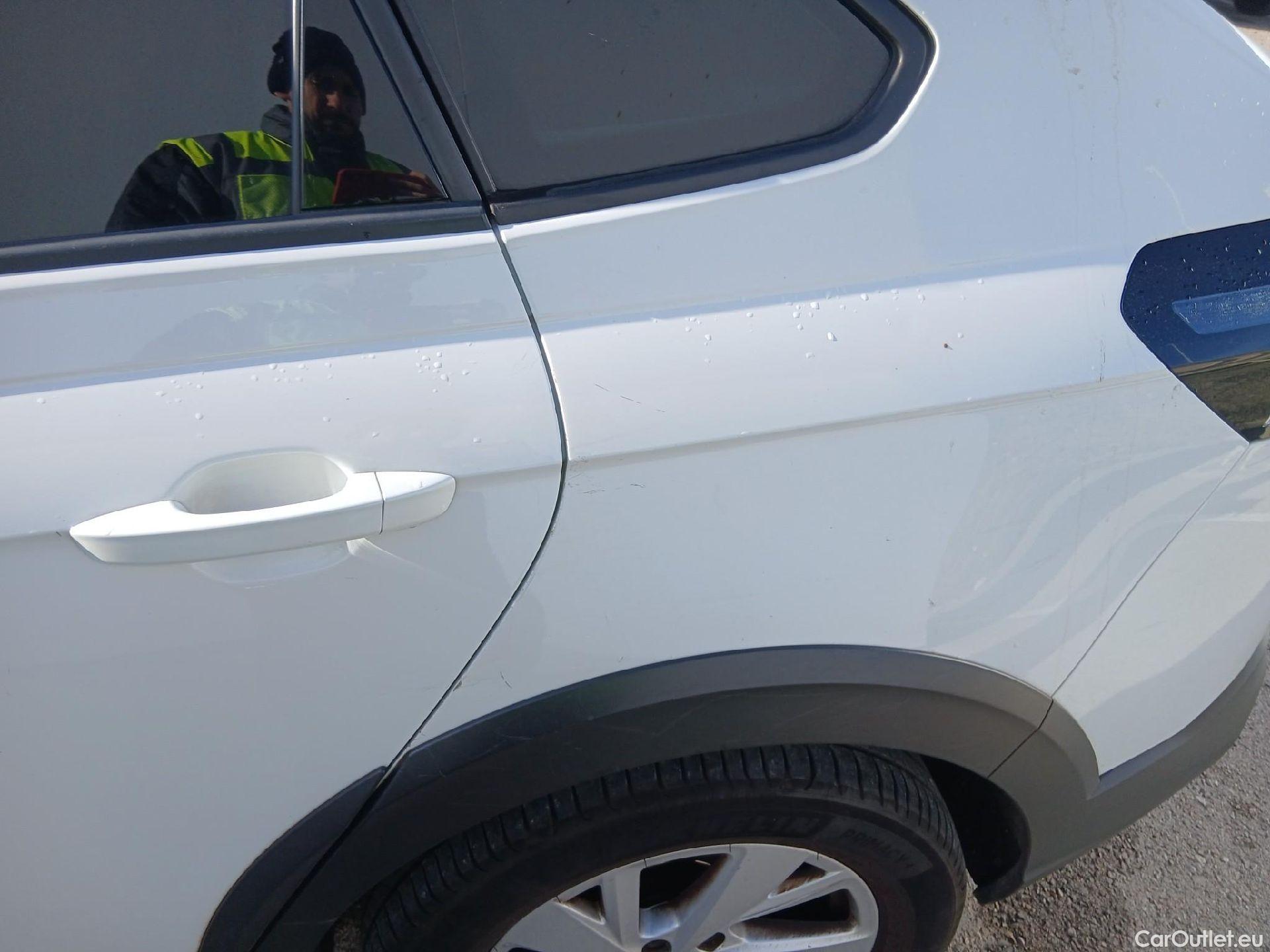  Volkswagen  Taigo VOLKSWAGEN  / 2021 / 5P / todoterreno Life 1.0 TSI 81kW (110CV) #10