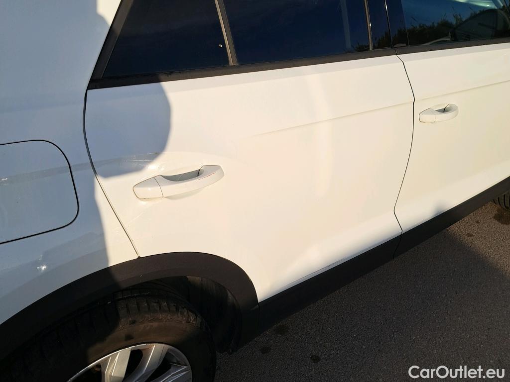  Volkswagen  T-ROC VOLKSWAGEN  / 2017 / 5P / todoterreno Advance 1.6 TDI 85 kw (115CV) (AC) #5