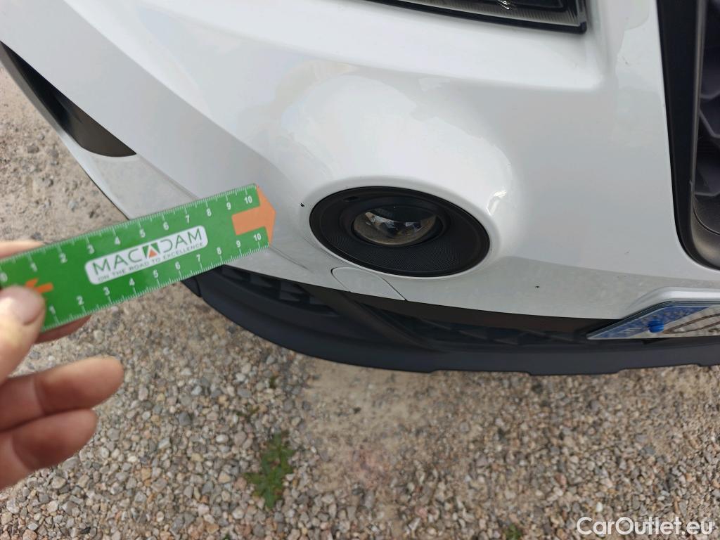  Seat  Arona  Style Special Edition 1.0 TSI 115CV MT6 6E #10