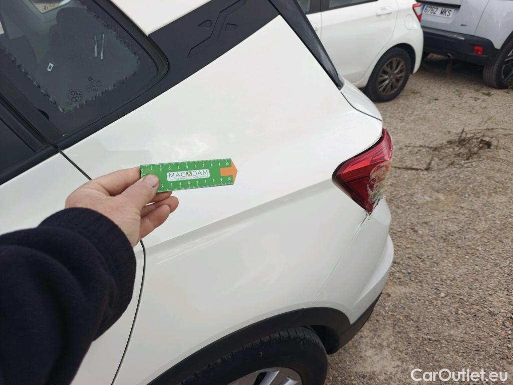  Seat  Arona  Style Special Edition 1.0 TSI 115CV MT6 6E #3