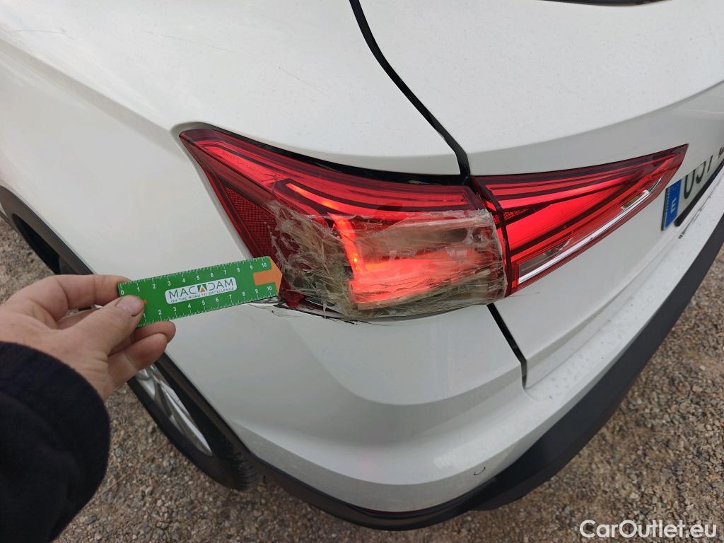  Seat  Arona  Style Special Edition 1.0 TSI 115CV MT6 6E #1