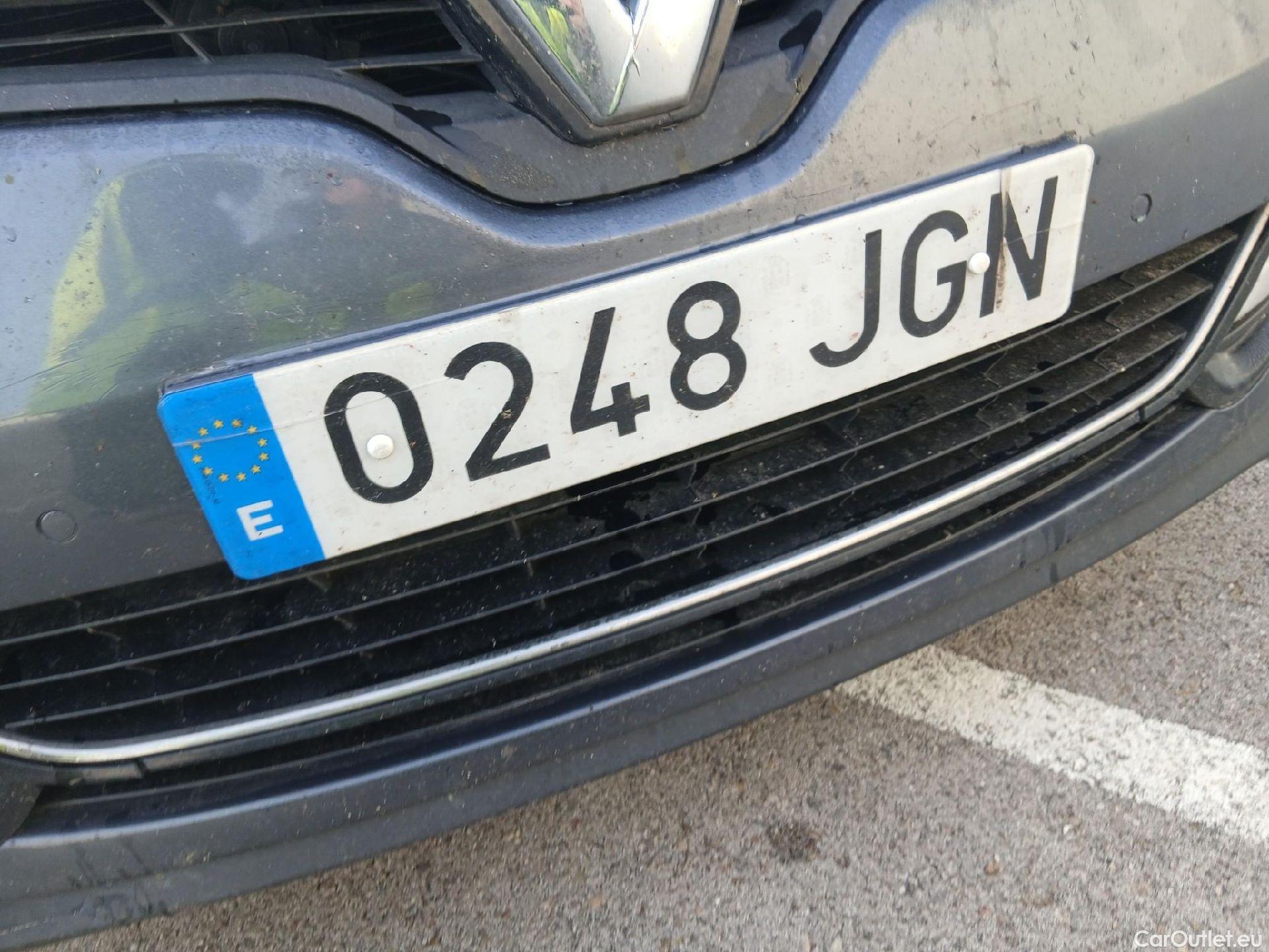  Renault  Megane RENAULT MÉGANE 5p 3G familiar Sp. Tou. Bose Energy dCi 130 S&S Euro 6 #15