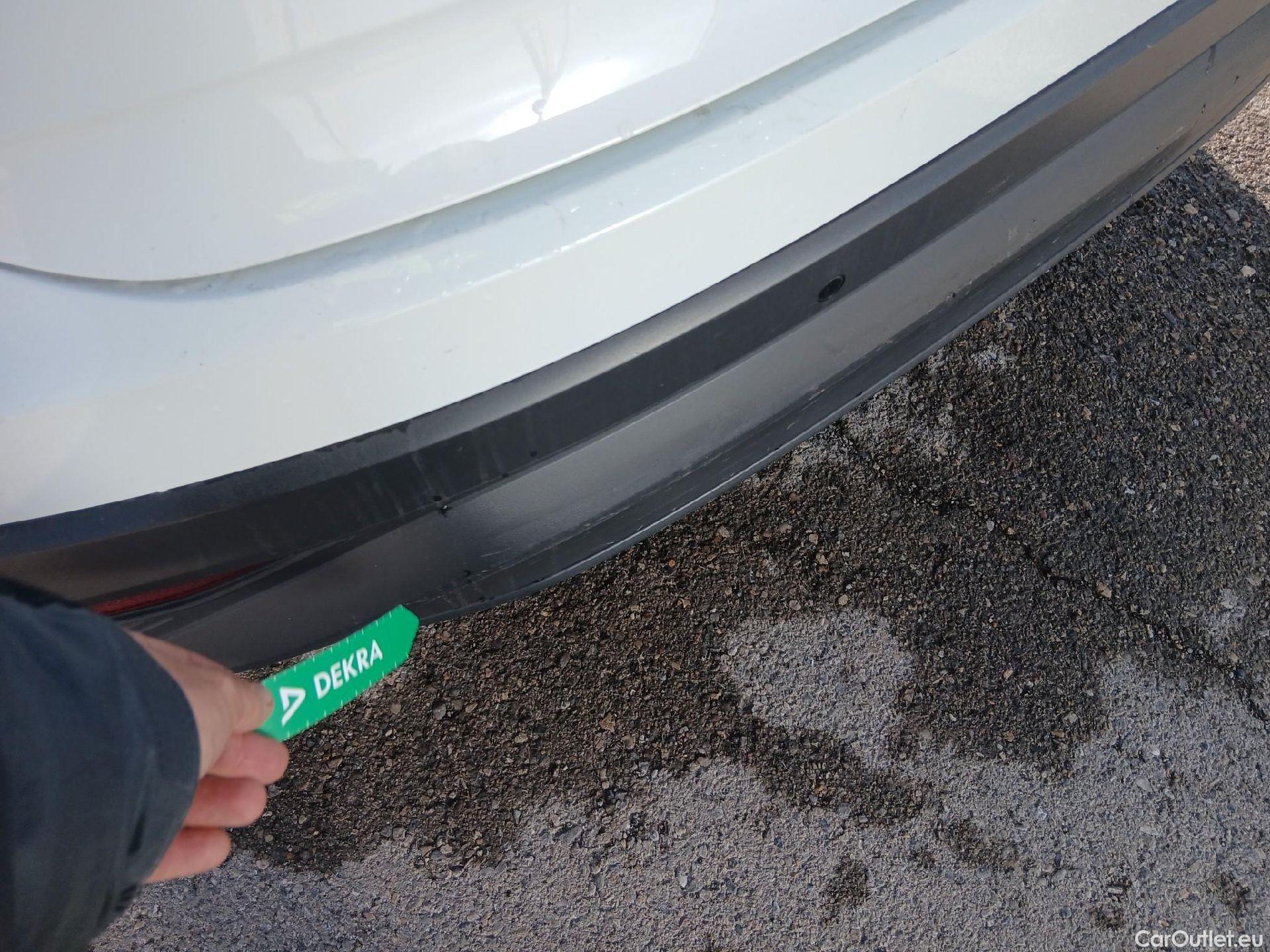  Volkswagen  Taigo VOLKSWAGEN  / 2021 / 5P / todoterreno Life 1.0 TSI 81kW (110CV) #15