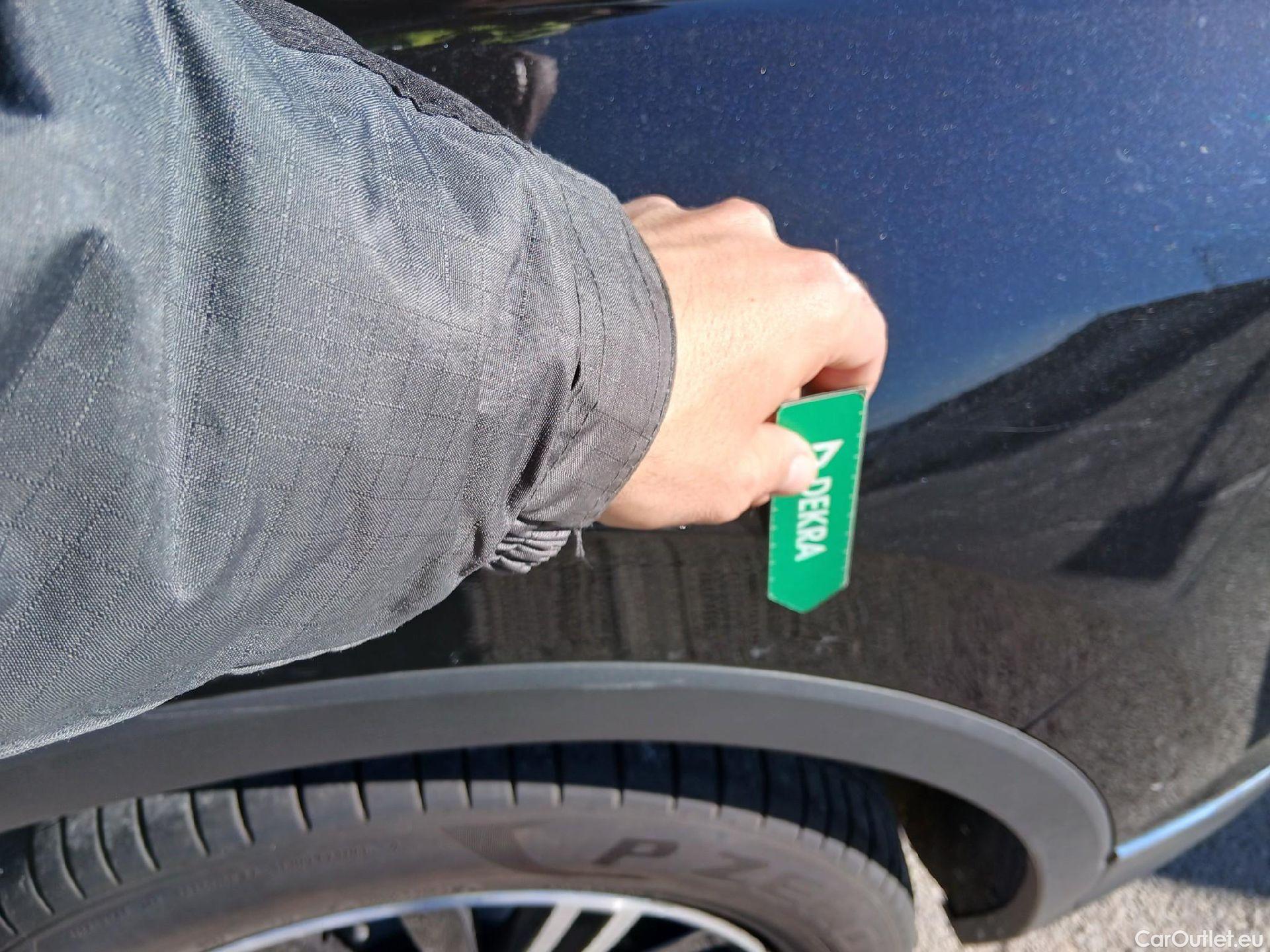  Volkswagen  Tiguan VOLKSWAGEN  / 2020 / 5P / todoterreno Life 2.0 TDI 110kW (150CV) #7