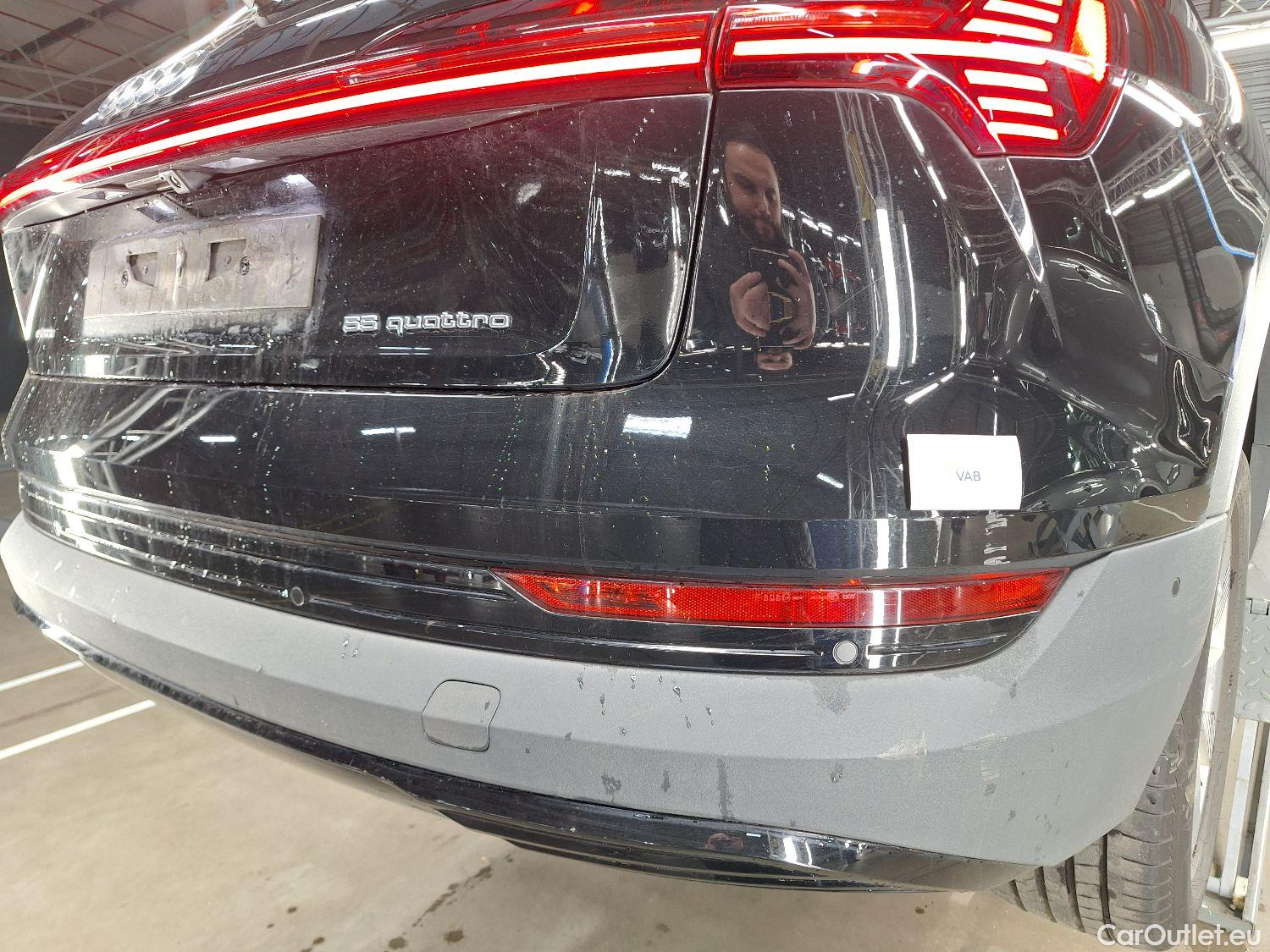  Audi  E-TRON Audi,  '19 BEV, Audi  55 Quattro 5d #20