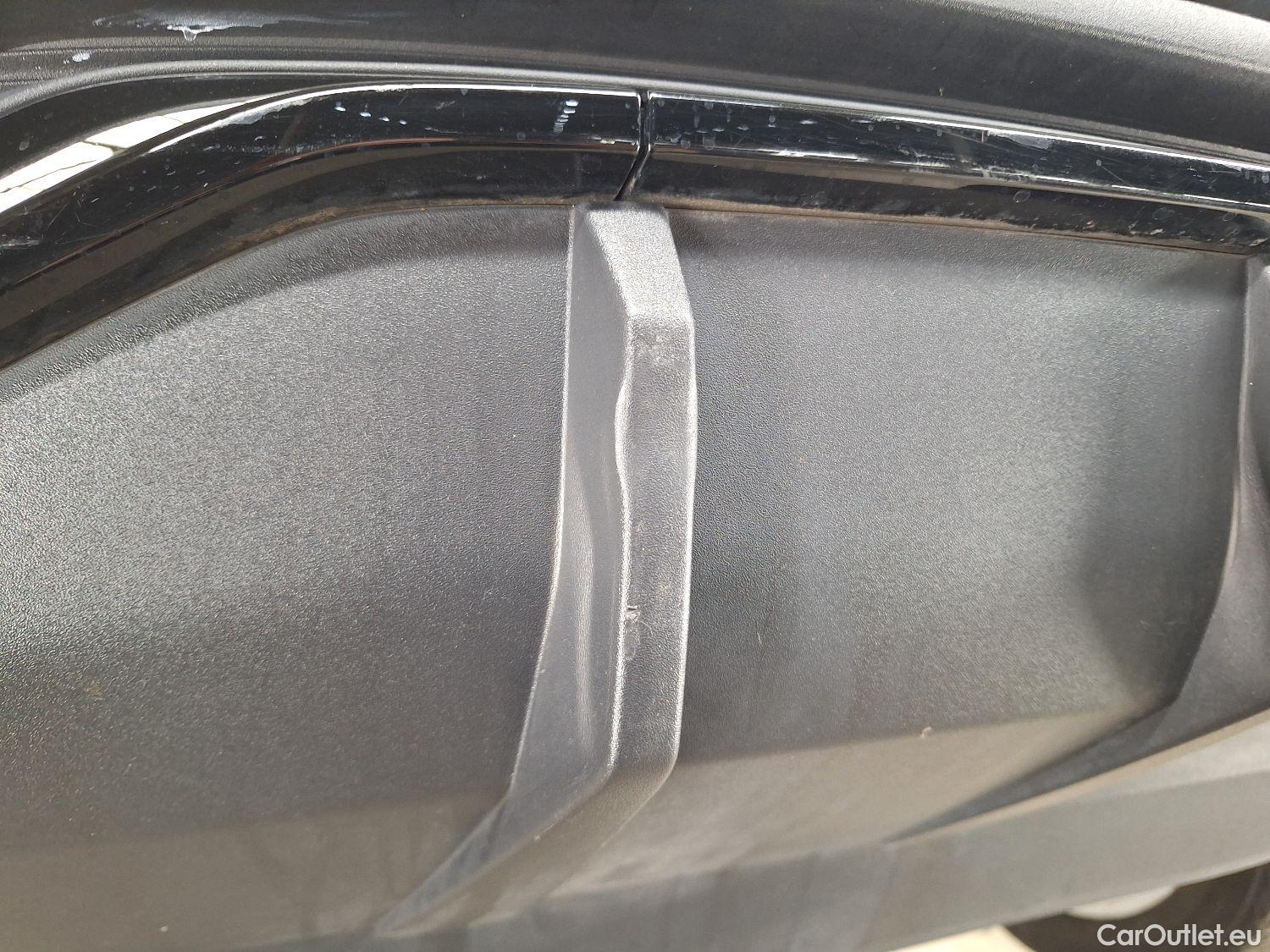  Audi  Q3 Audi,  SB '19 PHEV, Audi  Sportback 45 TFSI e S tronic S Line 5d #2