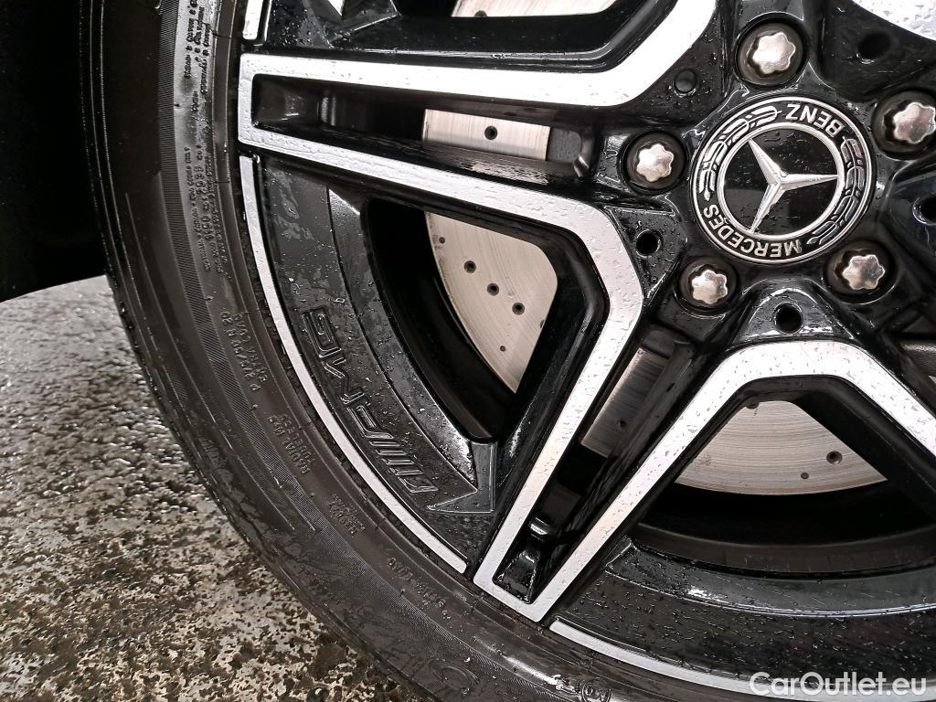  Mercedes  G-Klasee MERCEDES-BENZ GLE Coupe / 2020 / 5P / SUV GLE 350 de 4MATIC AMG Line Coupé #26