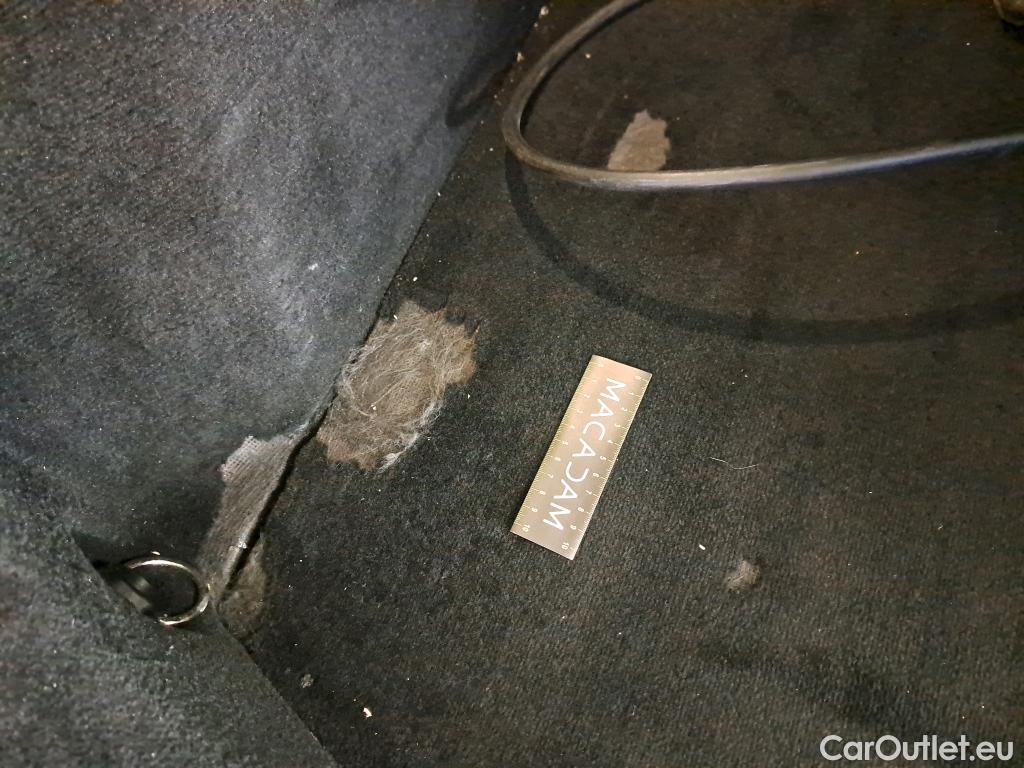  Mercedes  G-Klasee MERCEDES-BENZ GLE Coupe / 2020 / 5P / SUV GLE 350 de 4MATIC AMG Line Coupé #8