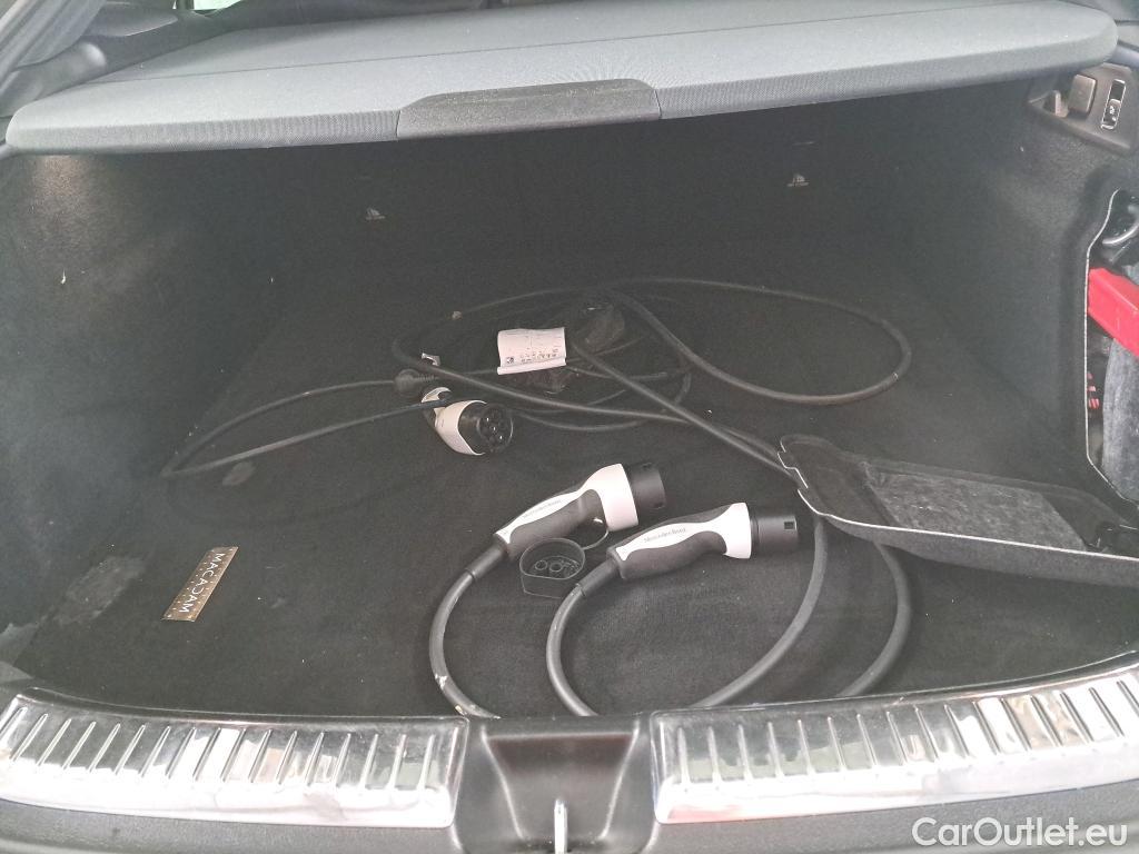  Mercedes  G-Klasee MERCEDES-BENZ GLE Coupe / 2020 / 5P / SUV GLE 350 de 4MATIC AMG Line Coupé #9