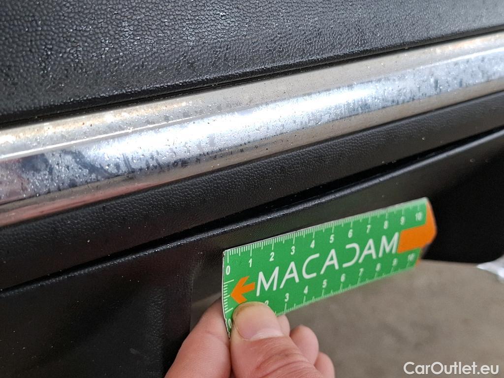  Mercedes  G-Klasee MERCEDES-BENZ GLC Coupe / 2019 / 5P / Coupé GLC 400 d AMG Line 4Matic #24