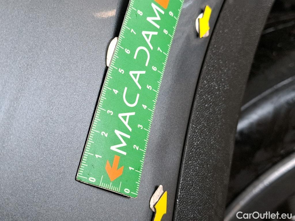  Mercedes  G-Klasee MERCEDES-BENZ GLC Coupe / 2019 / 5P / Coupé GLC 400 d AMG Line 4Matic #9