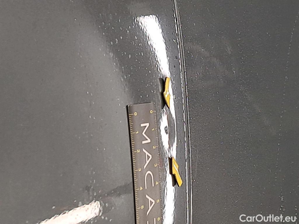  Mercedes  G-Klasee MERCEDES-BENZ GLE Coupe / 2020 / 5P / SUV GLE 350 de 4MATIC AMG Line Coupé #14