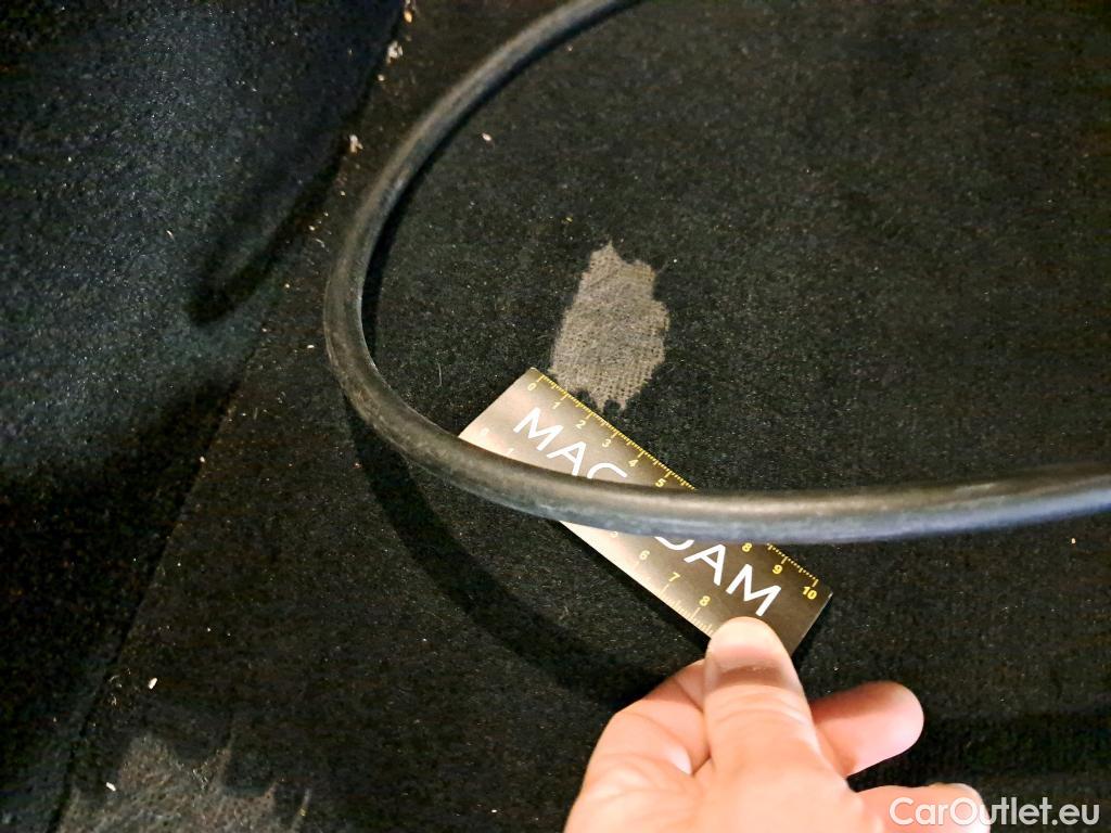  Mercedes  G-Klasee MERCEDES-BENZ GLE Coupe / 2020 / 5P / SUV GLE 350 de 4MATIC AMG Line Coupé #11