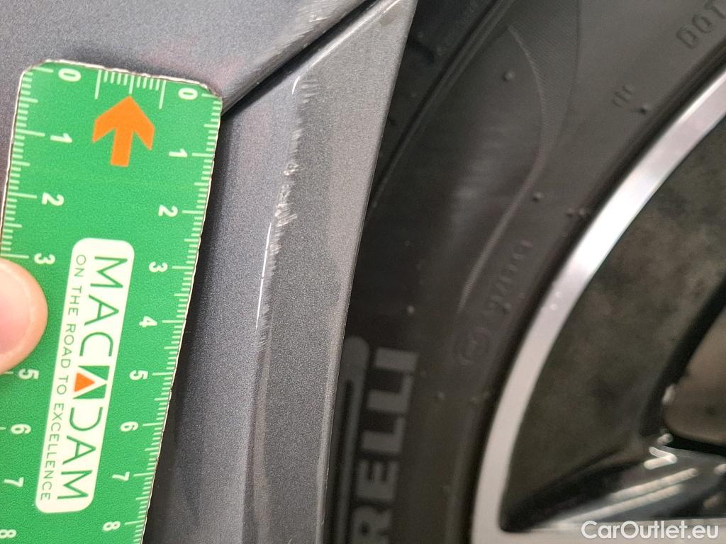  Mercedes  G-Klasee MERCEDES-BENZ GLE Coupe / 2020 / 5P / SUV GLE 350 e 4MATIC AMG Line Coupé #29