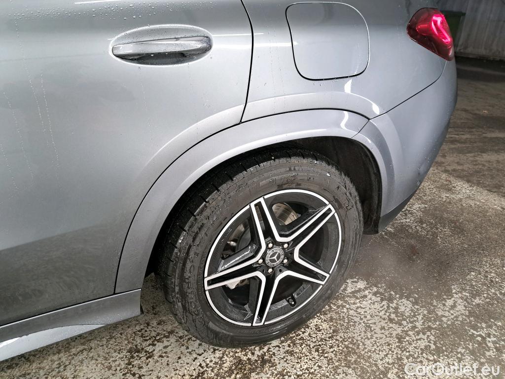  Mercedes  G-Klasee MERCEDES-BENZ GLE Coupe / 2020 / 5P / SUV GLE 350 de 4MATIC AMG Line Coupé #16