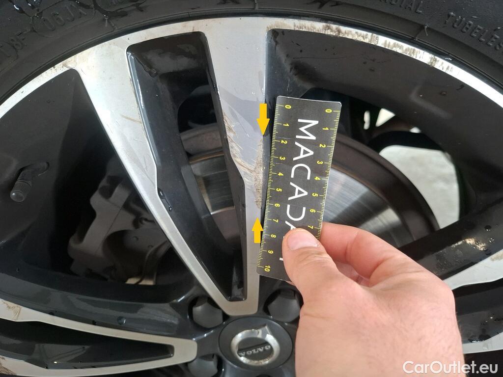  Volvo  XC60 VOLVO  5p SUV T8 TWE 390 Geartronic 8 Business Exe #2