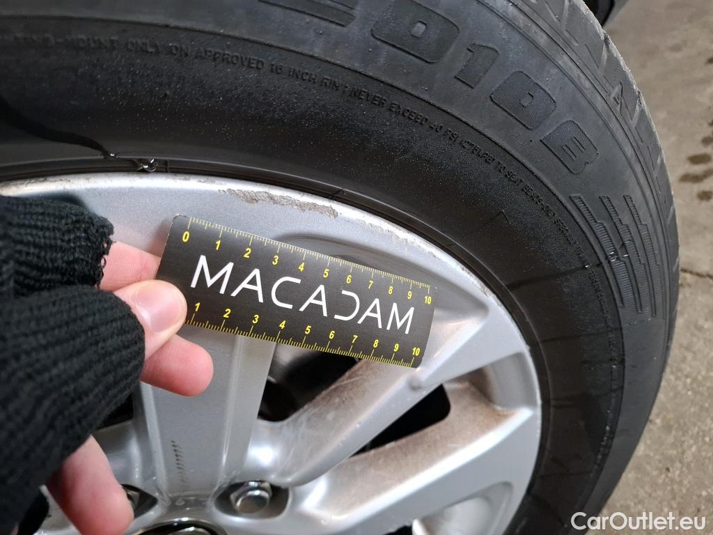  Toyota  Yaris Cross TOYOTA  Hybride / 2021 / 5P / SUV 1.5 HYBRID 116H DYNAMIC BUSINESS BEY AWD #7