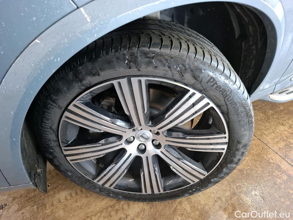  Volvo  XC90 VOLVO  / 2019 / 5P / SUV Recharge T8 AWD GT 8 Ultimate Chrome #6