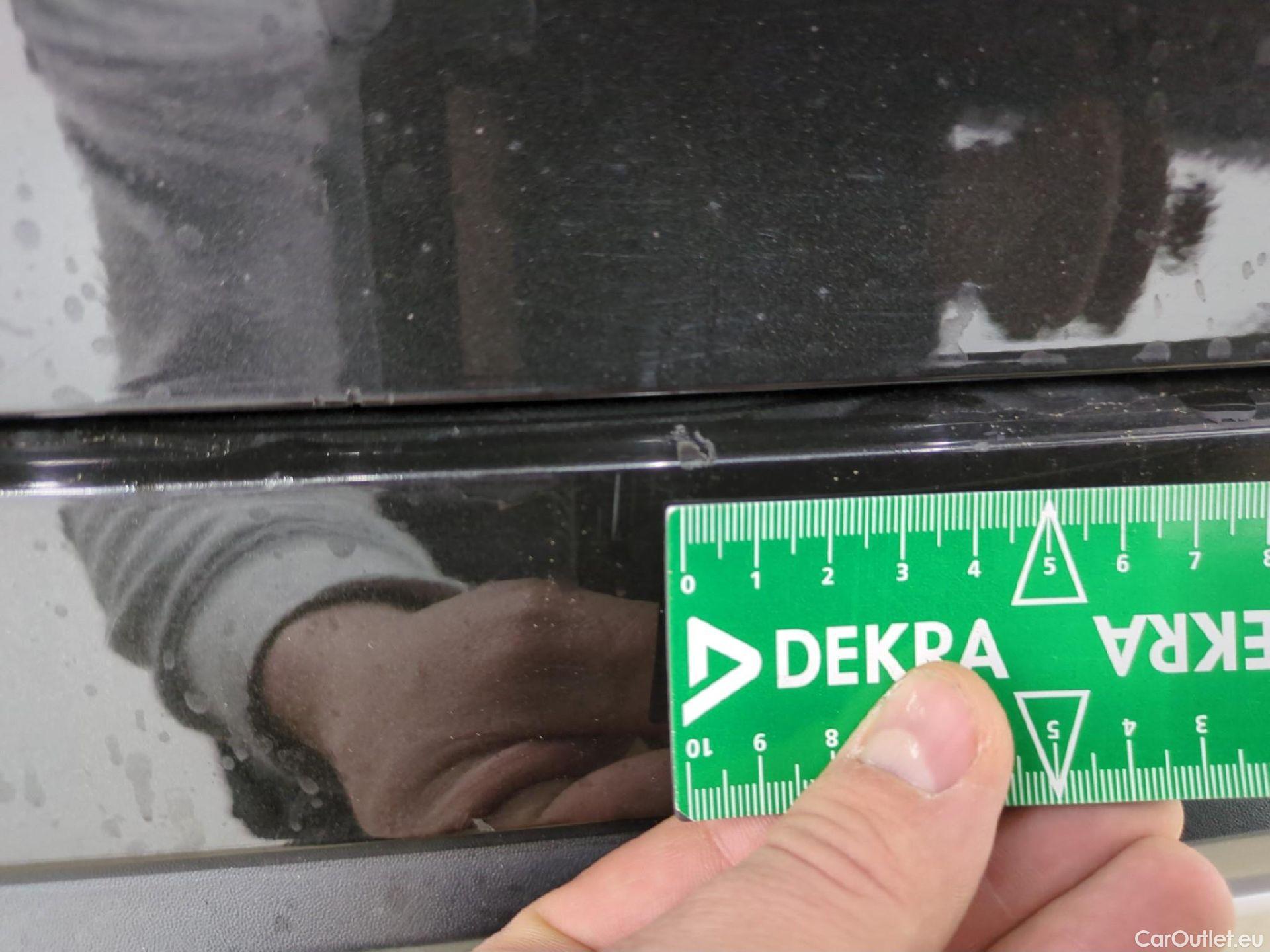  Nissan  Qashqai NISSAN  / 2021 / 5P / Crossover 1.3 MHEV 158ch Xtronic N-Style(SP) #7