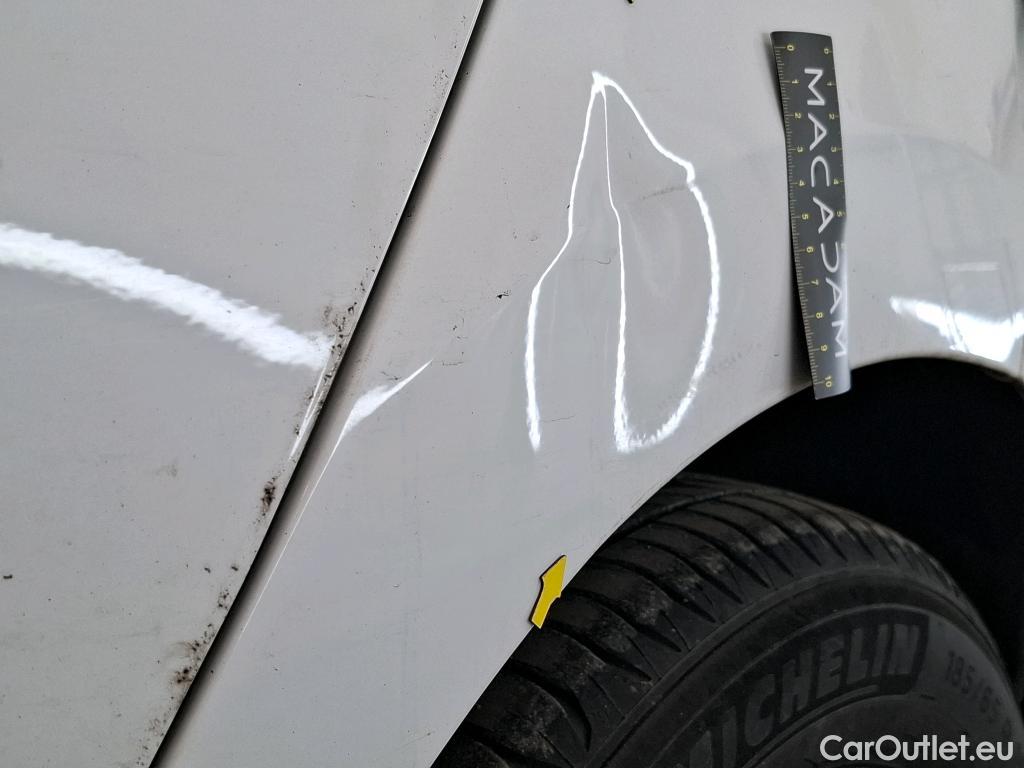  Renault  Clio  IV Air MediaNav 1.5 dCi 75CV BVM5 E6 #2