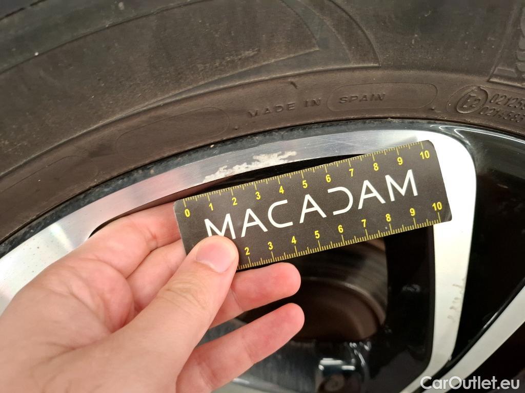  Renault  Scenic  IV Intens 1.7 dCi 120CV BVA6 E6dT #19