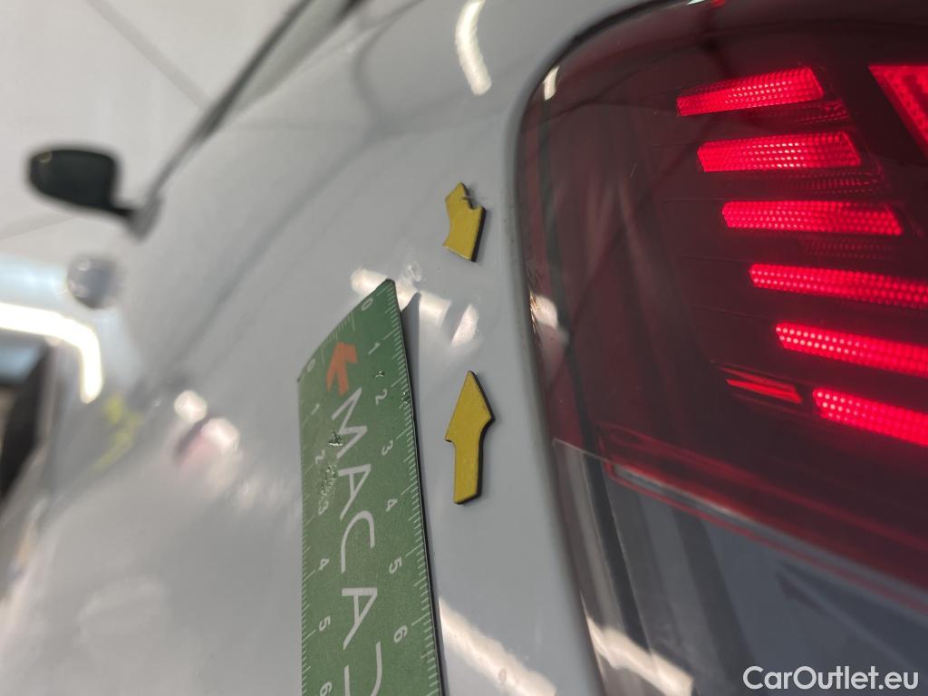  Renault  Megane  IV Berline 5pt. Société Air Nav 1.5 dCi 90CV BVM6 E6 #14