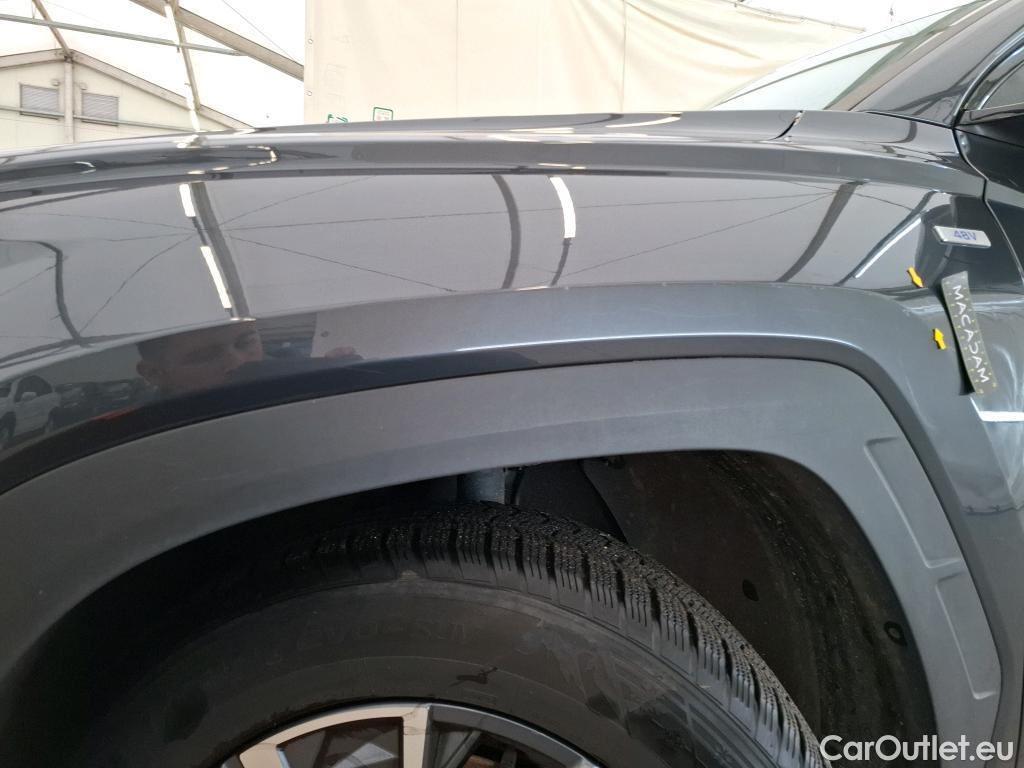  Hyundai  Tucson  Business Mild-Hybrid 2WD 1.6 CRDI 135CV BVA7 E6d #3