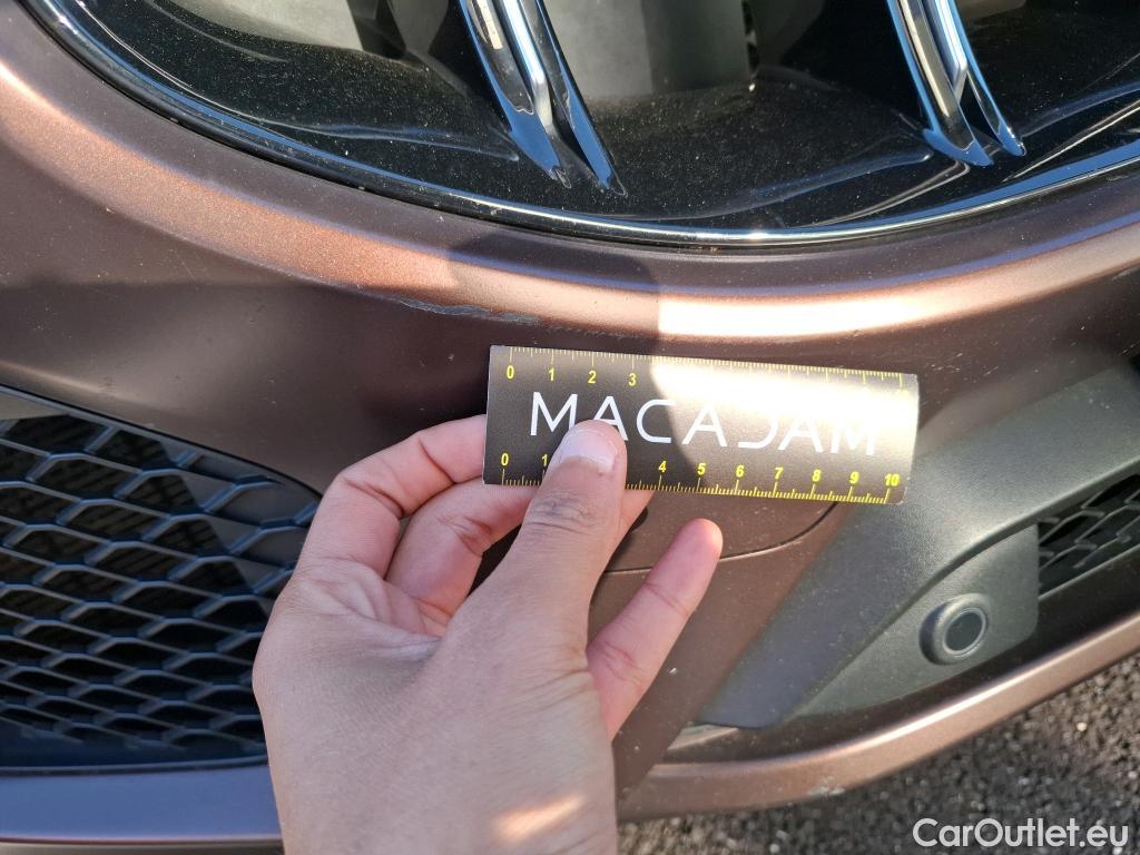  Maserati  Grecale Maserati  / 2022 / 5P / SUV 2.0 MHEV 300ch GT Auto 4x4 #3