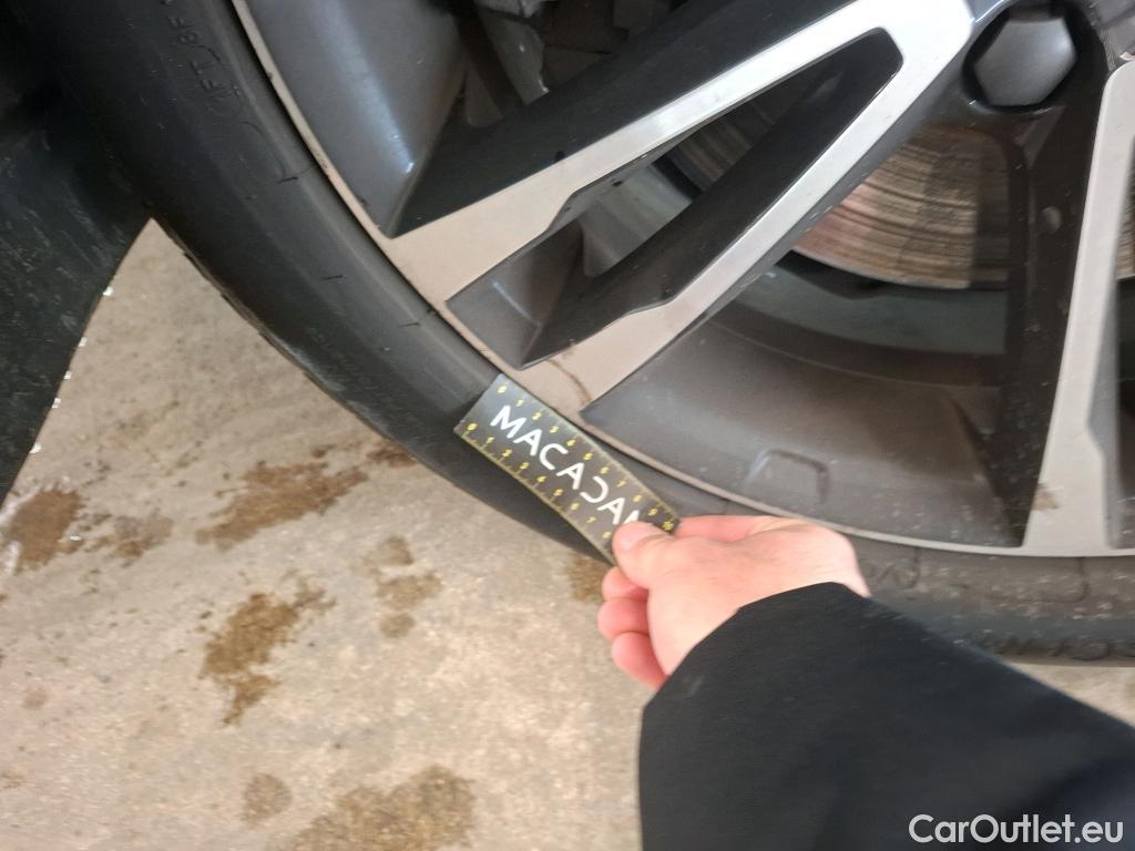  Volvo  XC60 VOLVO  5p SUV T8 TWE 390 Geartronic 8 Business Exe #19