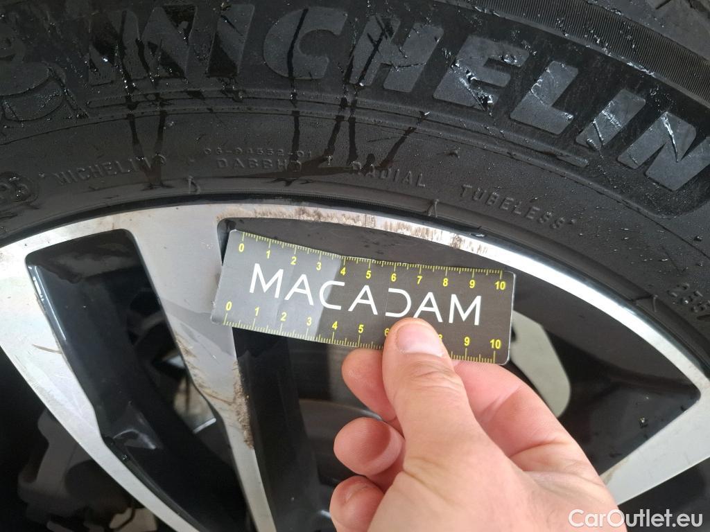  Volvo  XC60 VOLVO  5p SUV T8 TWE 390 Geartronic 8 Business Exe #4