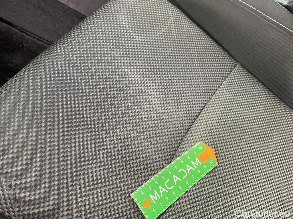  Renault  Megane  IV Berline 5pt. Société Air Nav 1.5 dCi 90CV BVM6 E6 #10