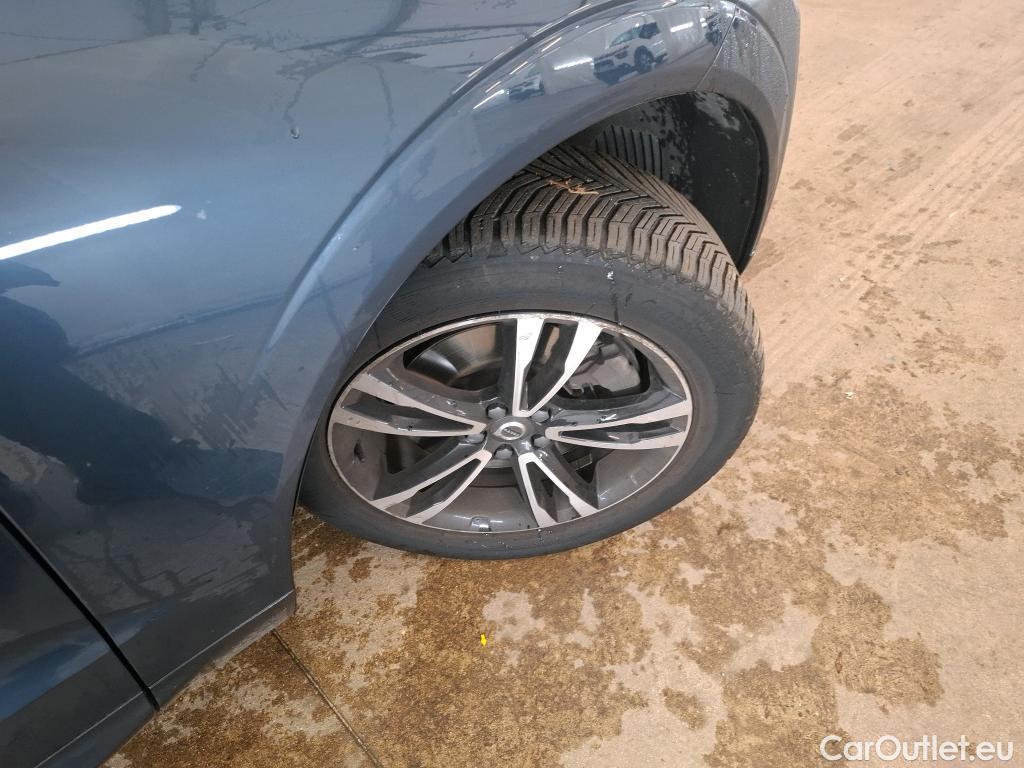  Volvo  XC60 VOLVO  5p SUV T8 TWE 390 Geartronic 8 Business Exe #9