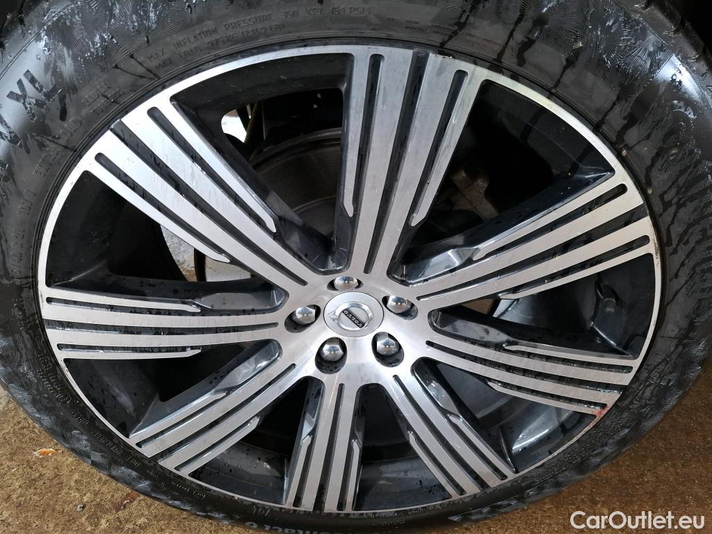  Volvo  XC90 VOLVO  / 2019 / 5P / SUV Recharge T8 AWD GT 8 Ultimate Chrome #10