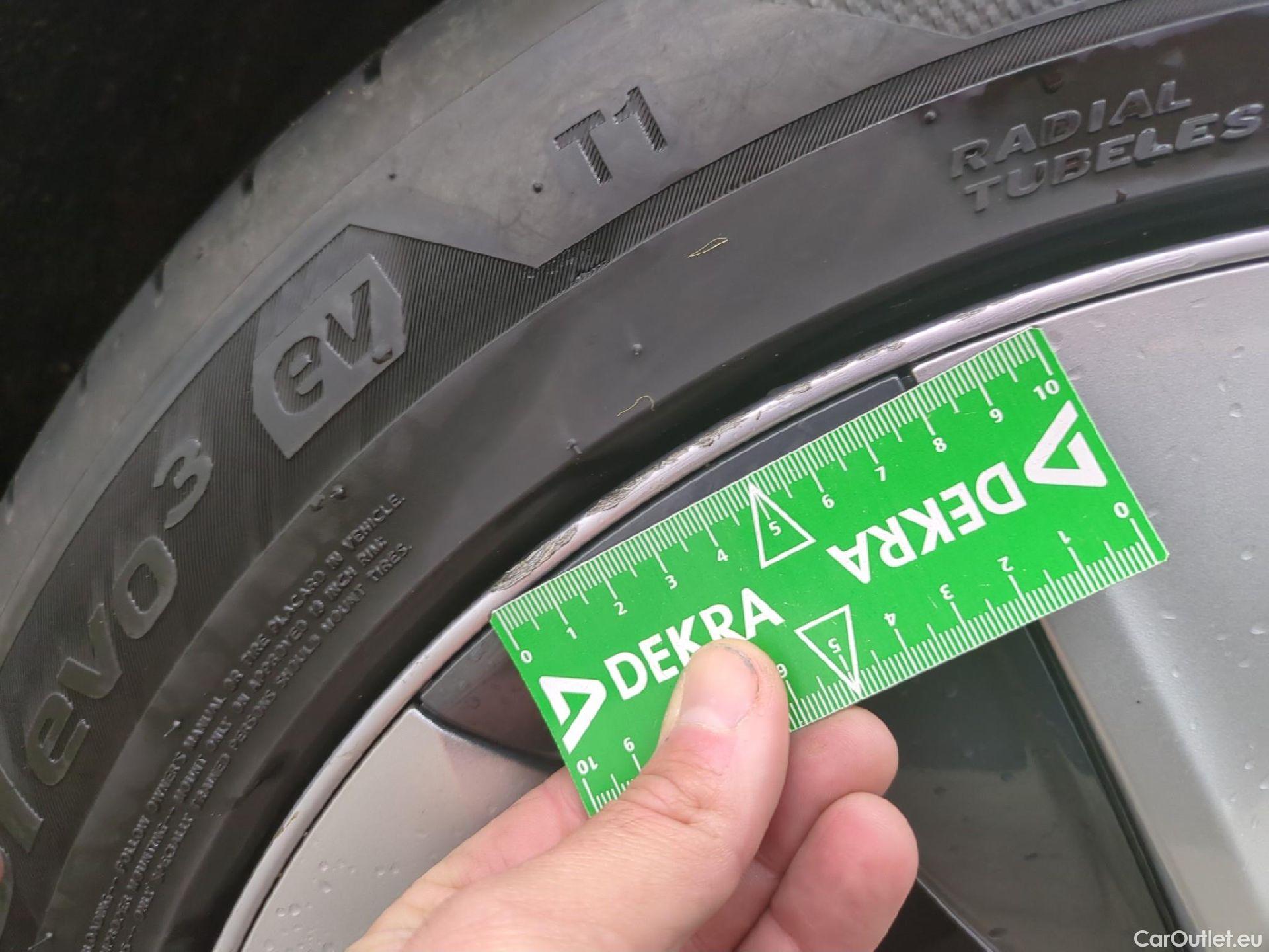  Tesla  Model Y TESLA  / 2021 / 5P / SUV RWD #7