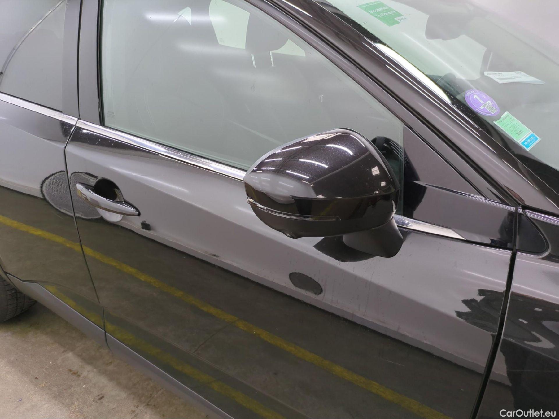  Nissan  Qashqai NISSAN  / 2021 / 5P / Crossover 1.3 MHEV 158ch Xtronic N-Style(SP) #12