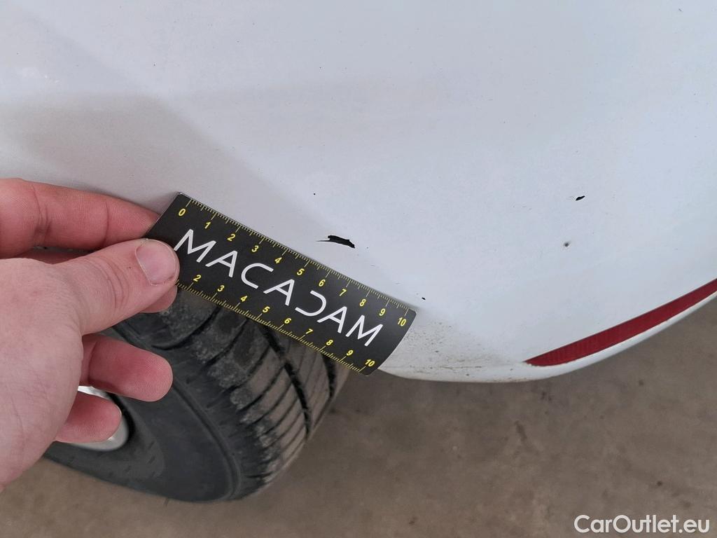  Renault  Clio  IV Air MediaNav 1.5 dCi 75CV BVM5 E6 #13