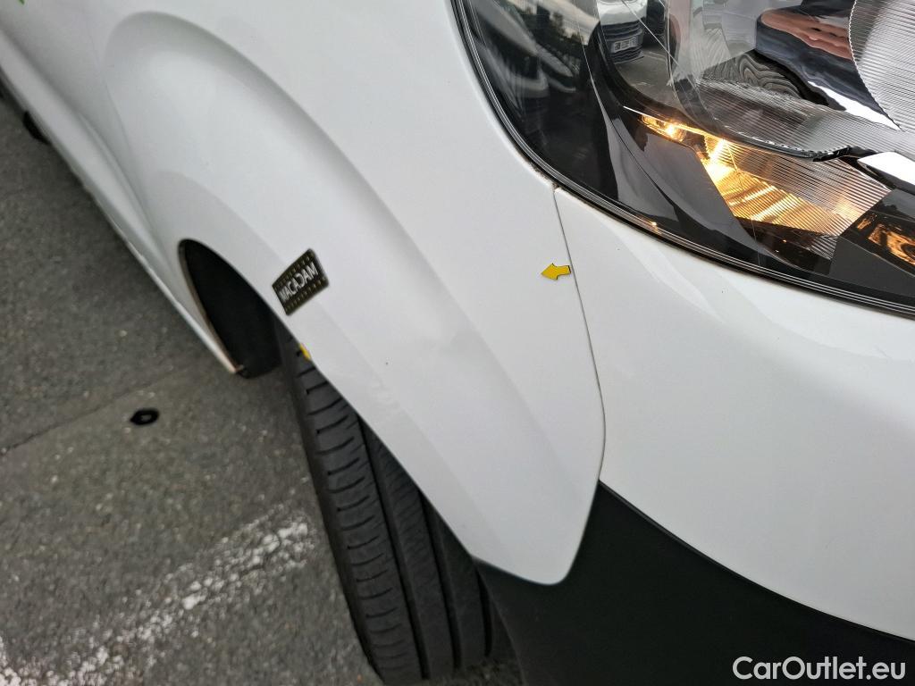  Peugeot  Expert  Fourgon Premium Compact 1.5 HDi 120CV BVM6 E6dT #2