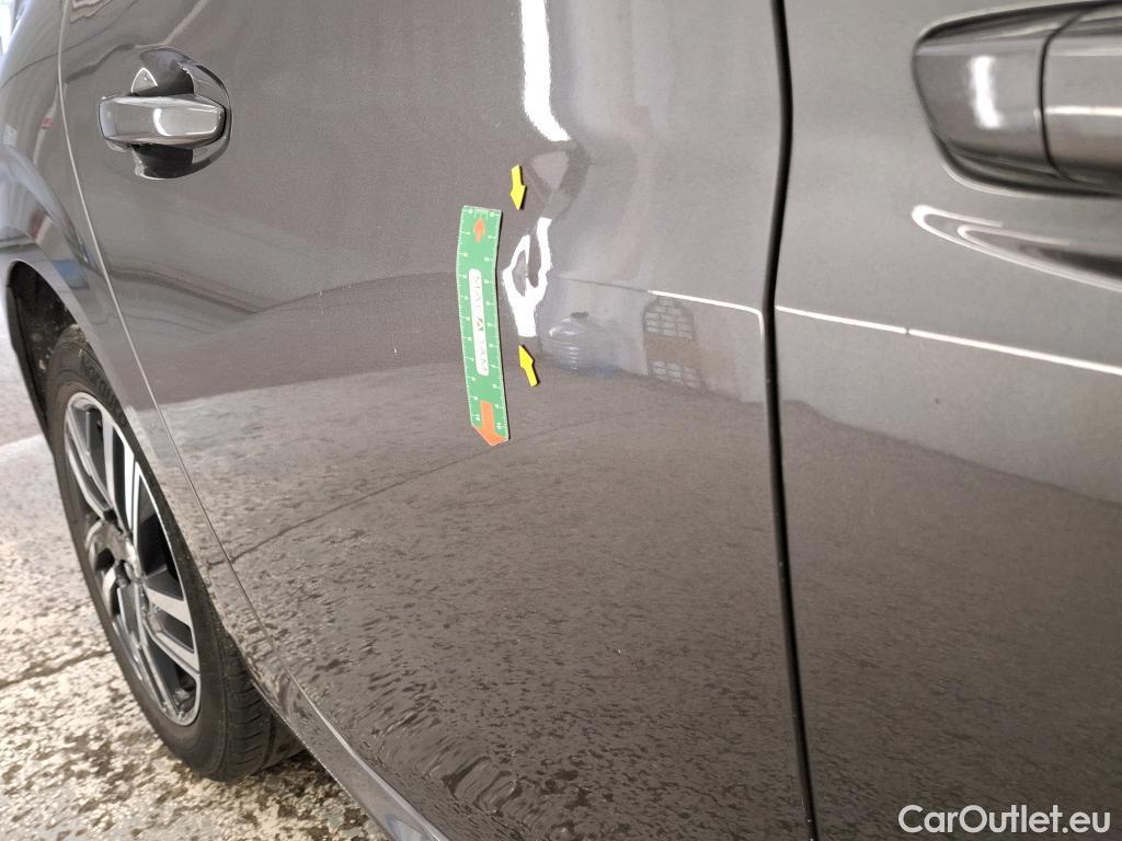  Peugeot  208  Allure Business 1.2 PureTech 100CV BVA8 E6d #13