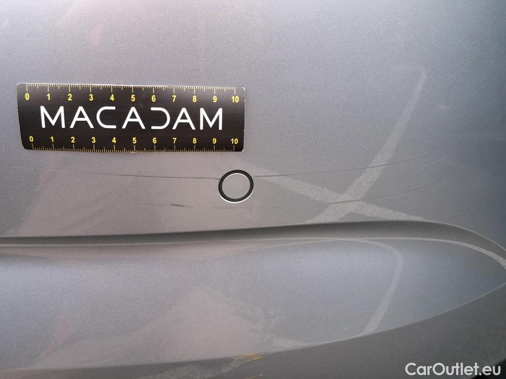  Renault  Megane RENAULT Mégane Berline 5p Berline Busine Intens TCe 140 EDC FAP #70