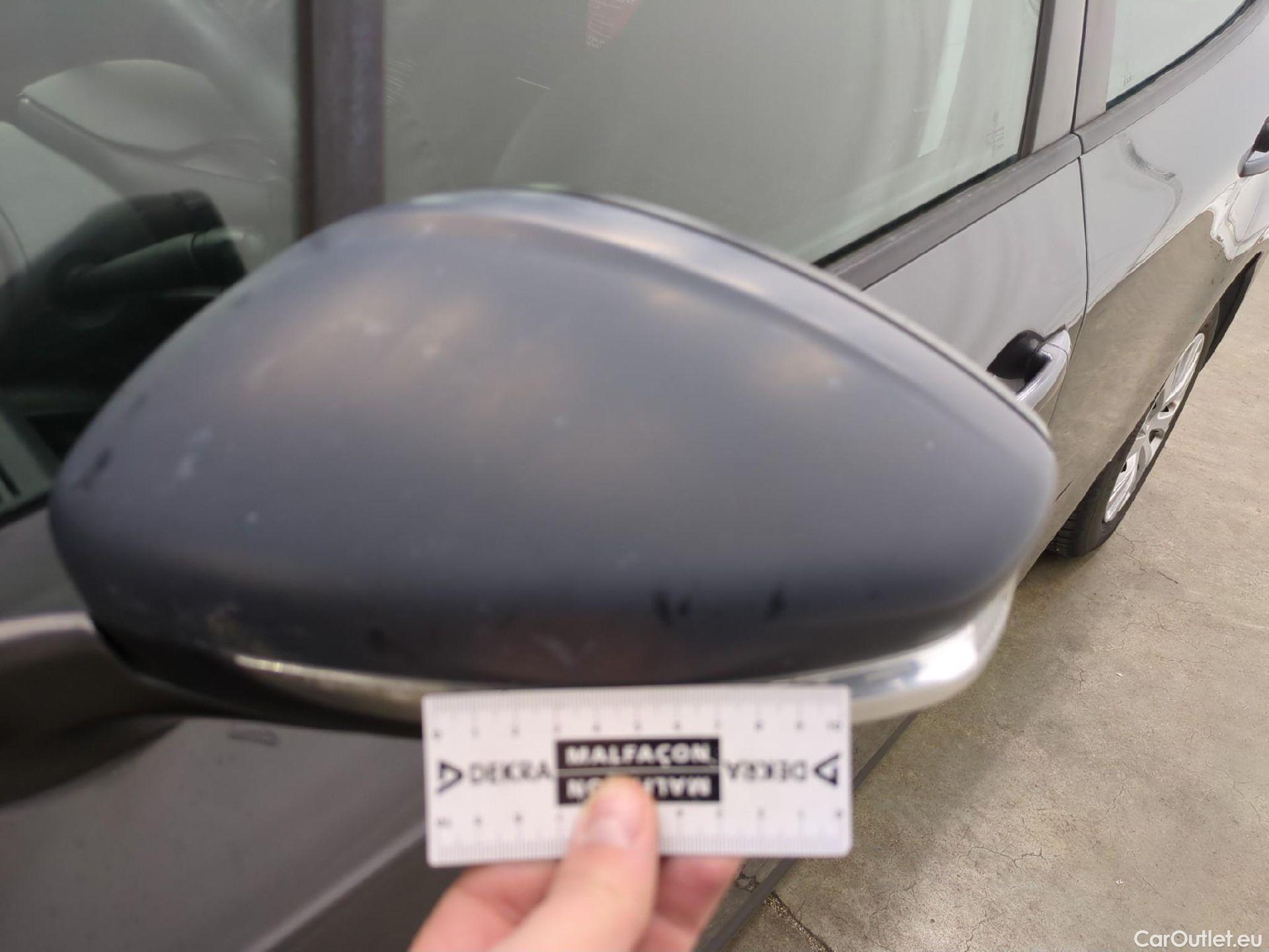  Peugeot  208  Affaire Premium 1.5 HDi 100CV BVM5 E6dT #17