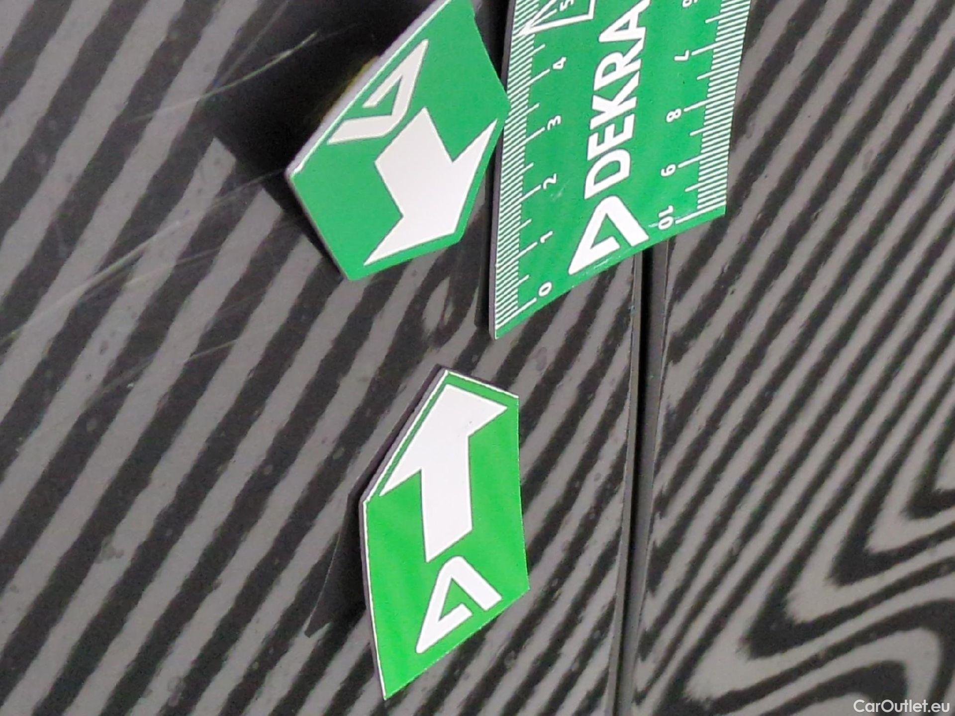  Peugeot  208  Affaire Premium 1.5 HDi 100CV BVM5 E6dT #24