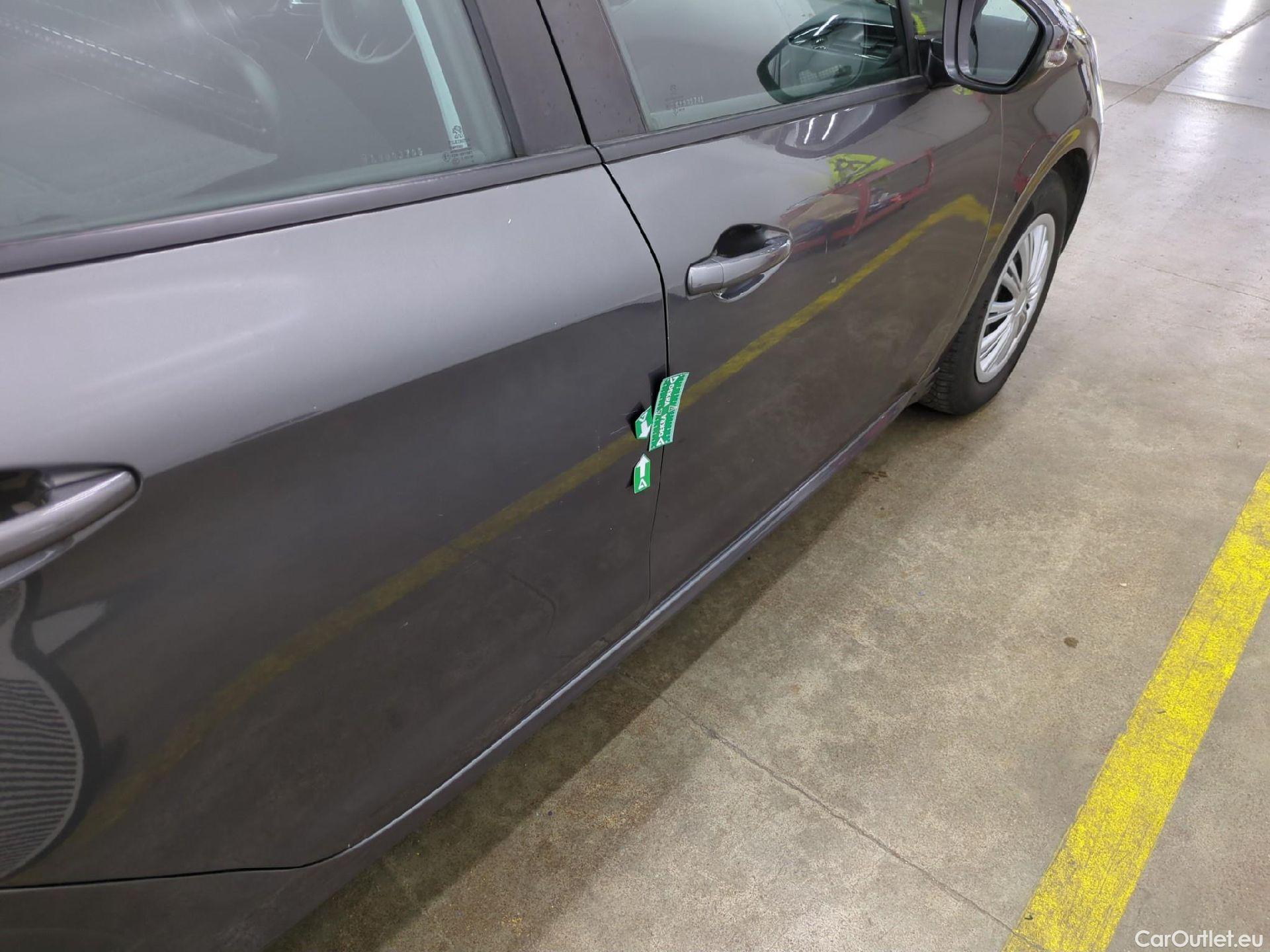  Peugeot  208  Affaire Premium 1.5 HDi 100CV BVM5 E6dT #27