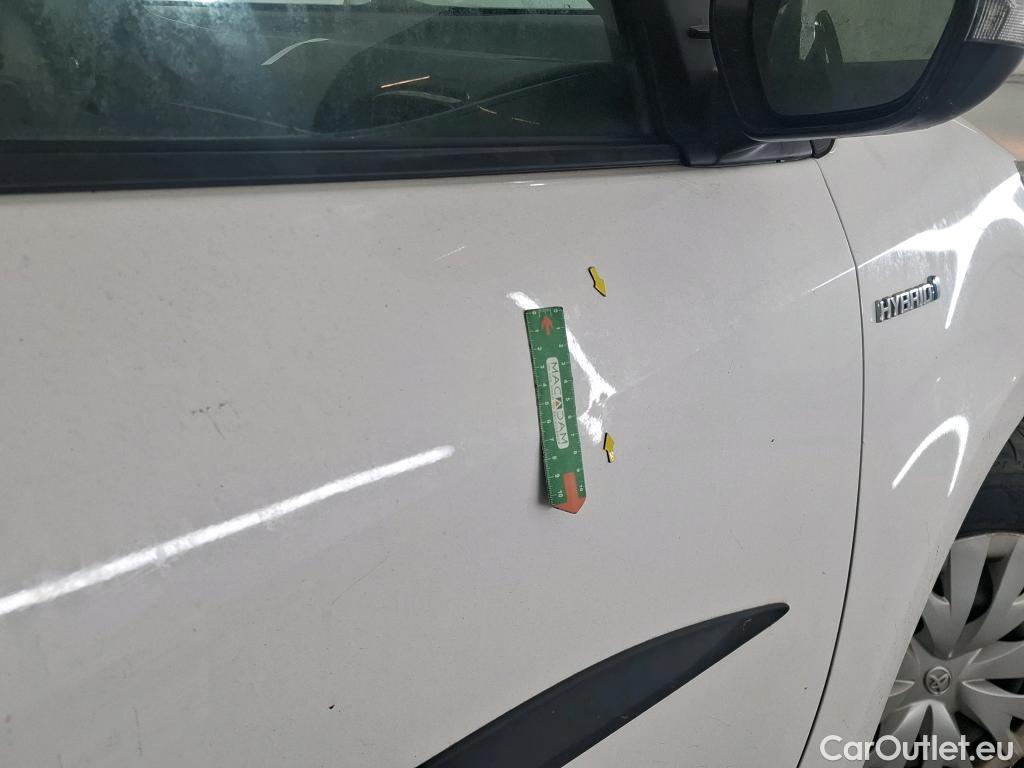  Toyota  Yaris TOYOTA  Hybride / 2019 / 5P / Berline Hybride 116h France #6