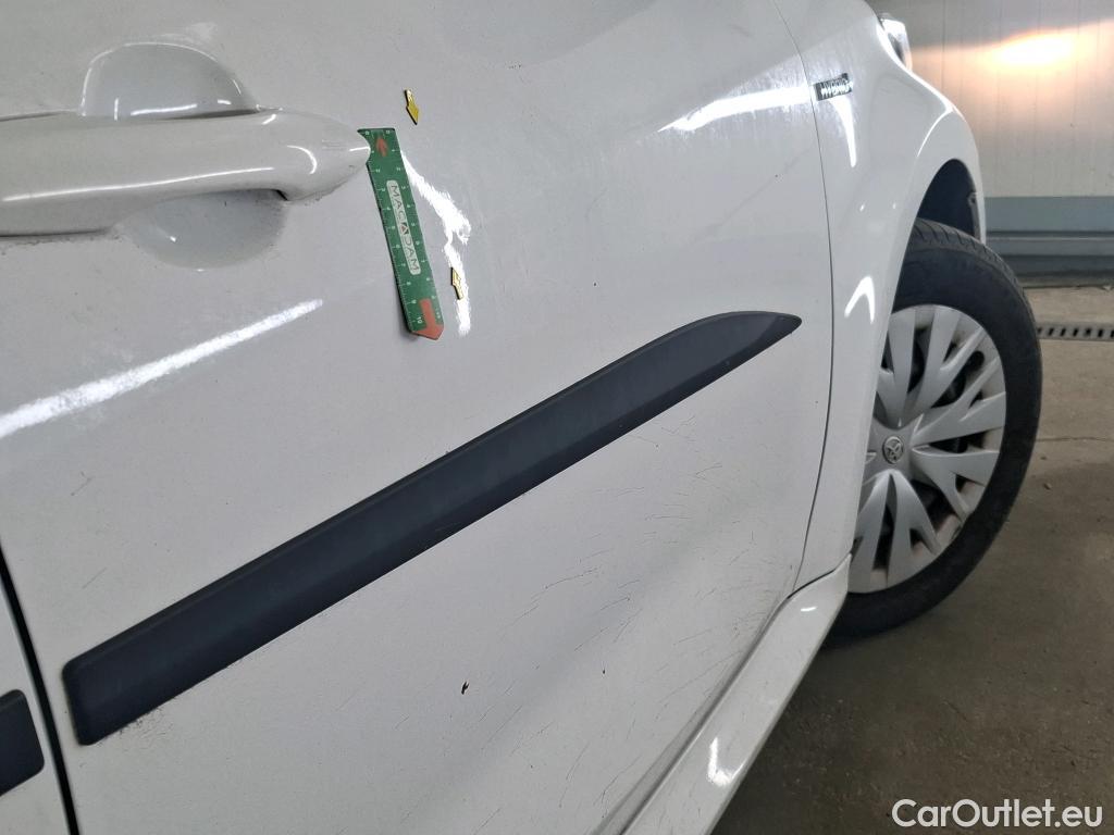  Toyota  Yaris TOYOTA  Hybride / 2019 / 5P / Berline Hybride 116h France #3