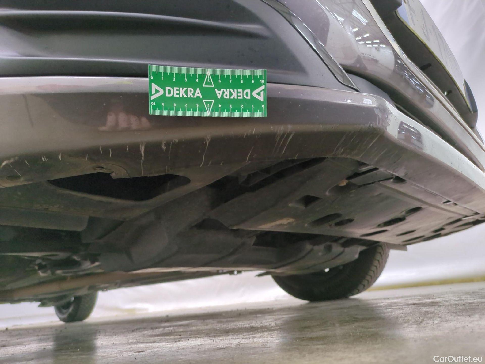  Peugeot  208  Affaire Premium 1.5 HDi 100CV BVM5 E6dT #57