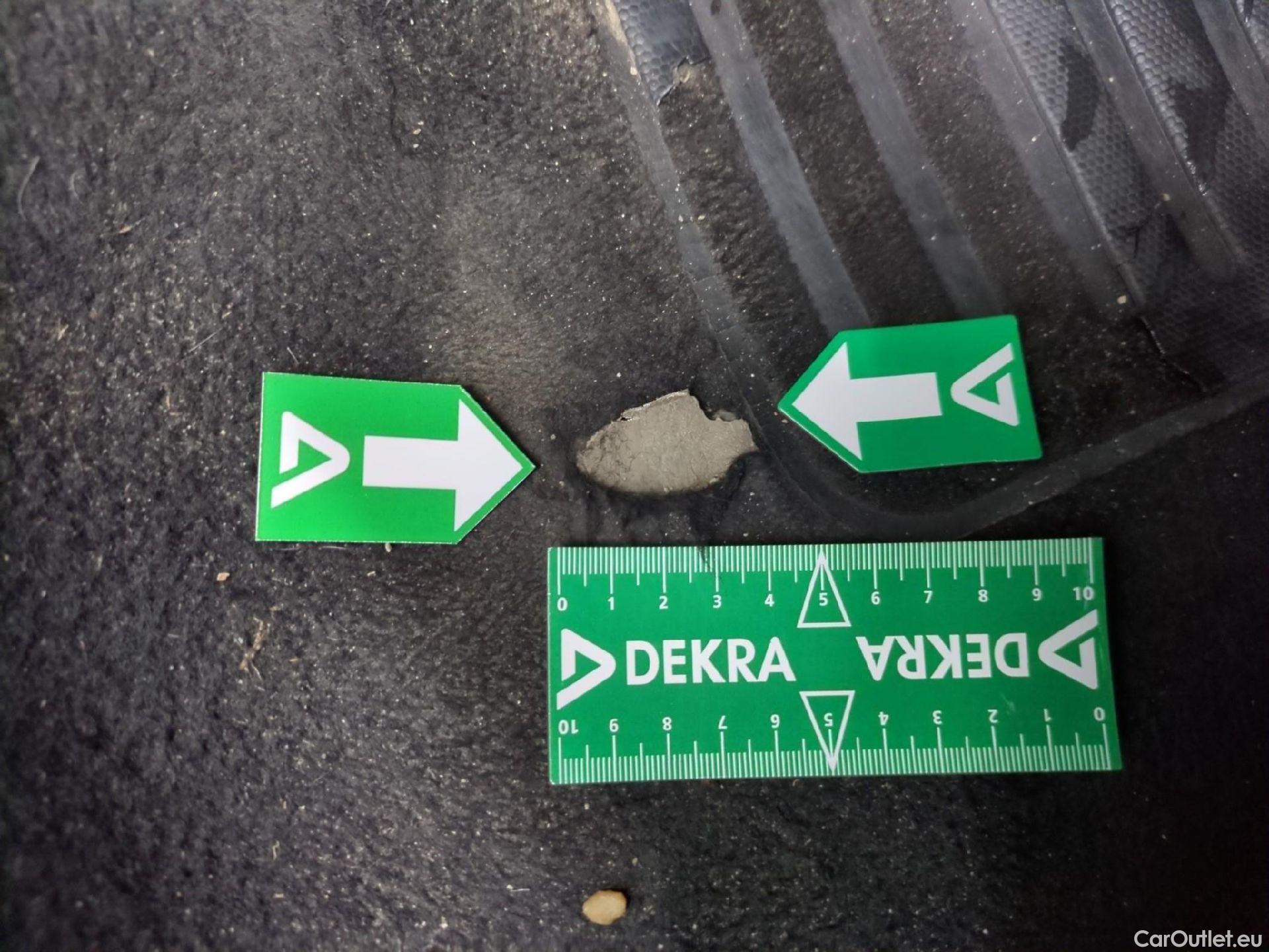  Peugeot  208  Affaire Premium 1.5 HDi 100CV BVM5 E6dT #8